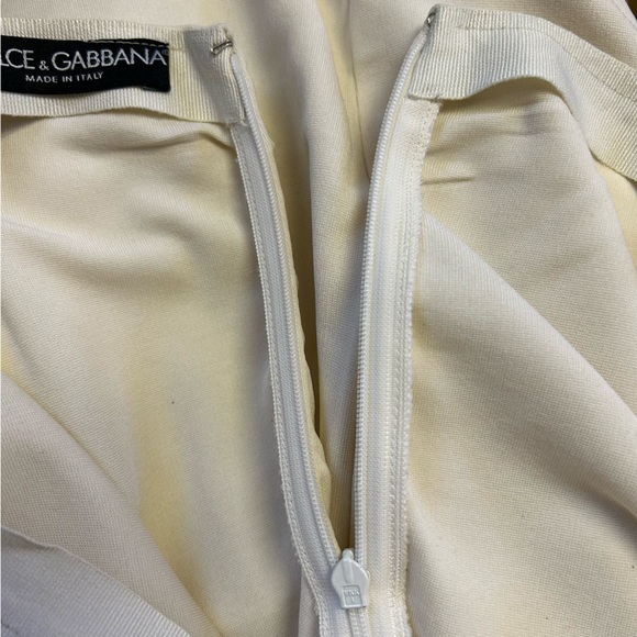 Dolce and Gabanna skirt - Picture 5 of 5